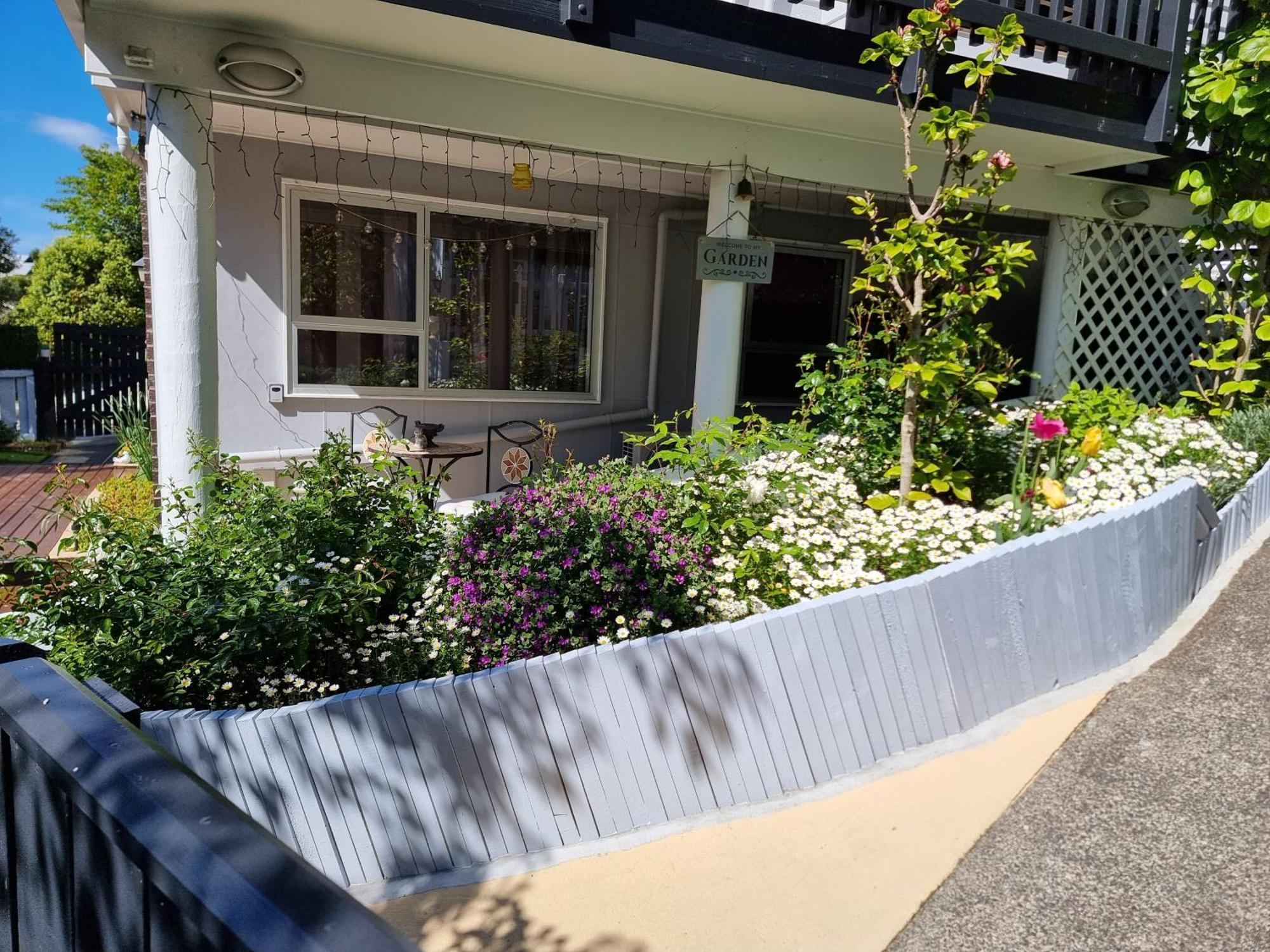 Entire Ground Floor With Full-privacy And Family-friendly Popular To Ferry Catchers Apartamento Wellington