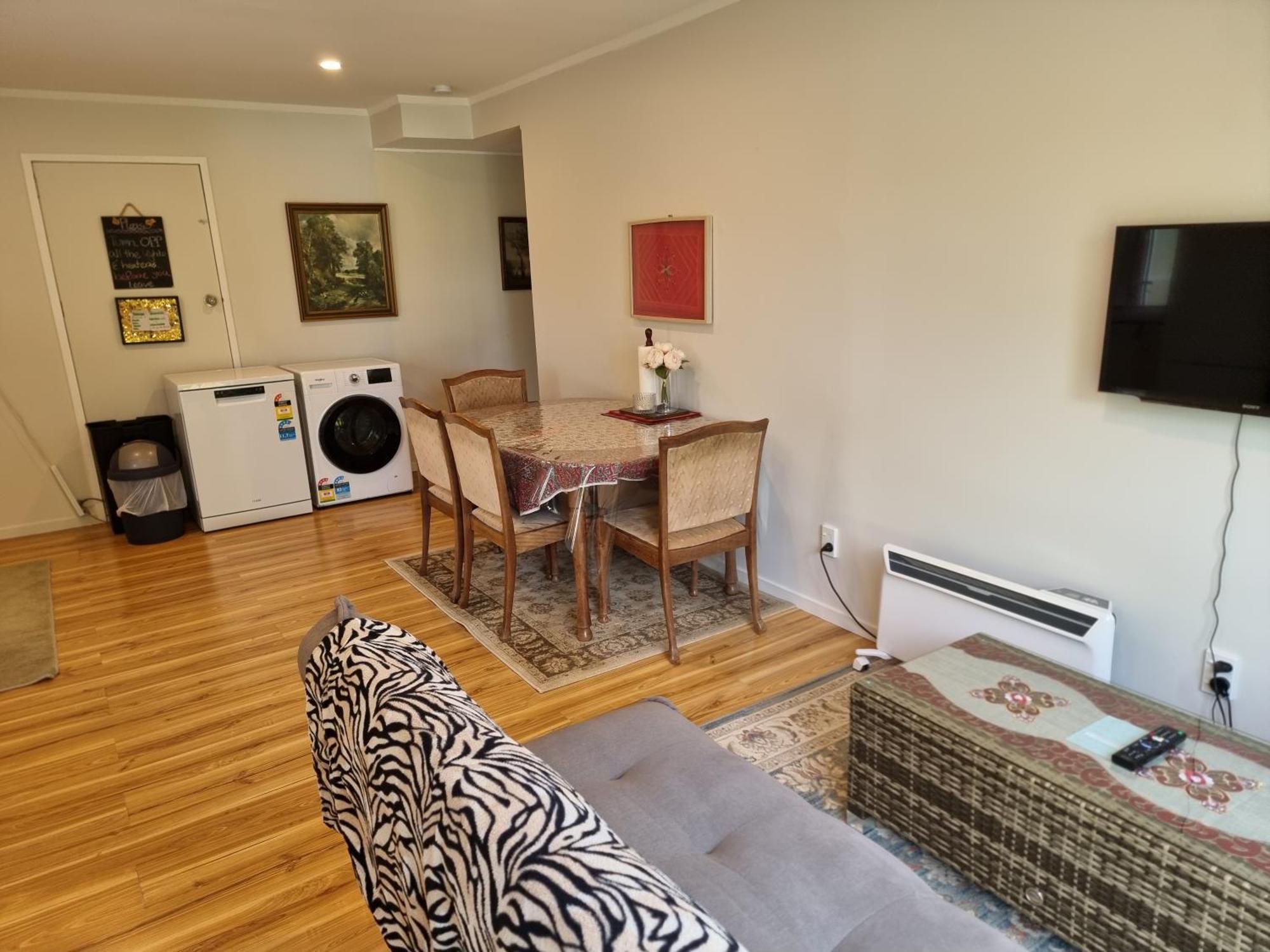Apartamento Entire Ground Floor With Full-privacy And Family-friendly Popular To Ferry Catchers *