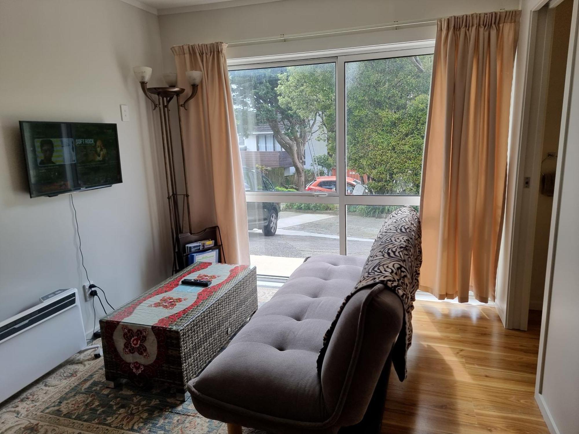 Entire Ground Floor With Full-privacy And Family-friendly Popular To Ferry Catchers Apartamento *